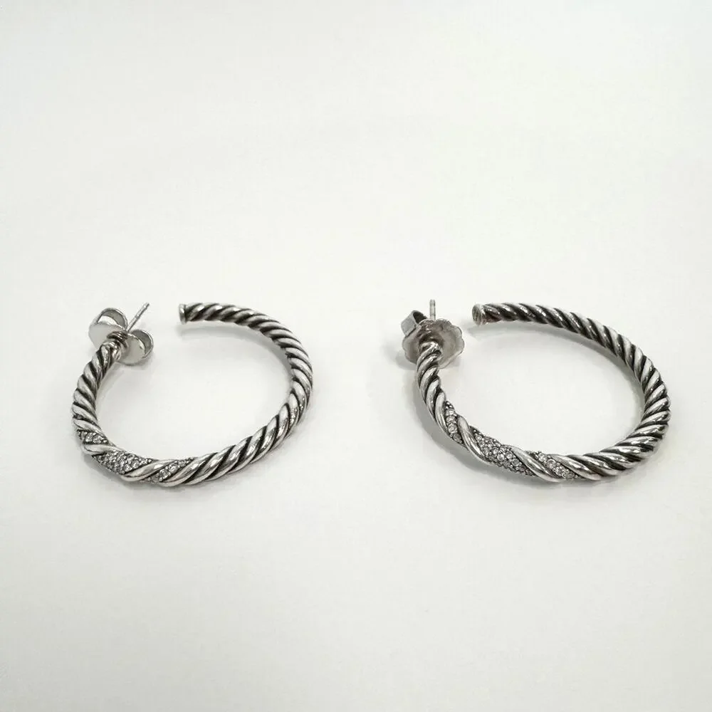 DAVID YURMAN Silver Cable Classics Hoop Earring with Pave Diamonds Chain 925 DY